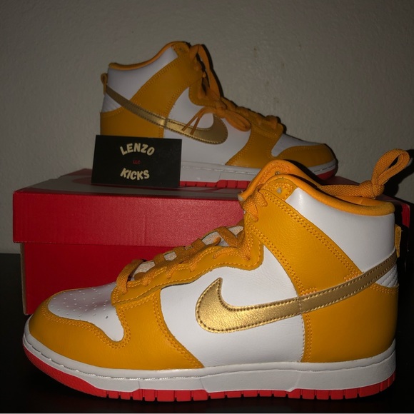 Nike Dunk High W “University Gold” Size 7.5W6 Men